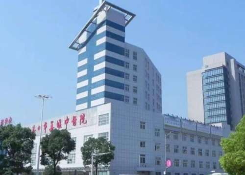 姜堰市人民医院整形美容科隆胸技术，让胸型挺拔+细节精致，术后超完美